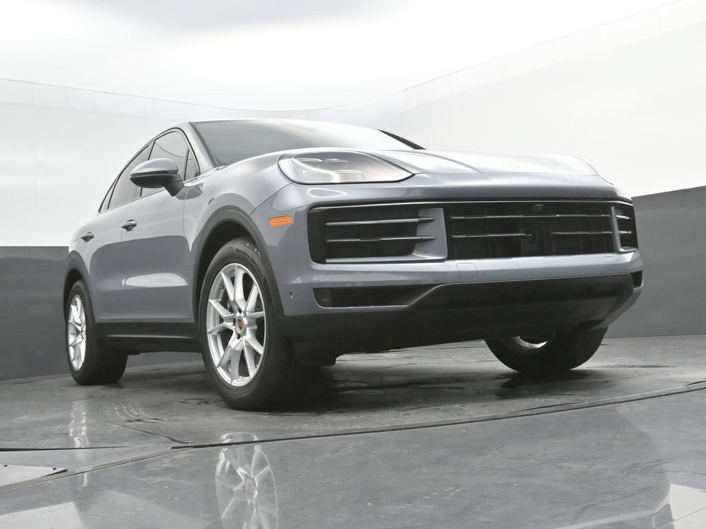 Certified 2026 Porsche Cayenne Coupe AWD/4WD image 37
