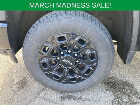 Used 2022 Chevrolet Silverado 2500 LTZ w/ LTZ Plus Package image 25