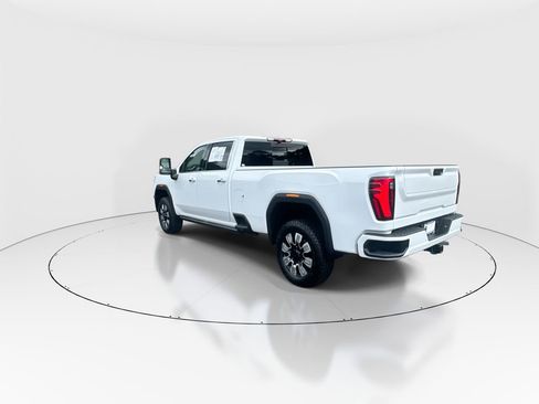 Used 2024 GMC Sierra 3500 Denali w/ Denali Reserve Package image 6