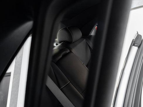 Used 2015 Rolls-Royce Ghost image 41