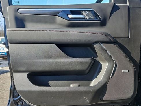 Used 2025 Chevrolet Tahoe RST w/ Comfort Package image 23