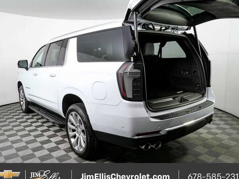 New 2026 Chevrolet Suburban Premier w/ Sun And Tow Package image 35