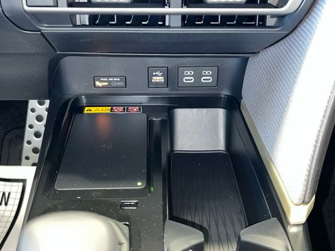 New 2026 Toyota Camry SE w/ Convenience Package image 22