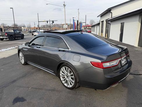 Used 2017 Lincoln Continental Reserve image 3