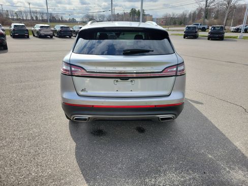 Used 2023 Lincoln Nautilus AWD w/ Premium Package image 6