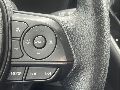 Used 2026 Toyota Corolla LE FWD image 24