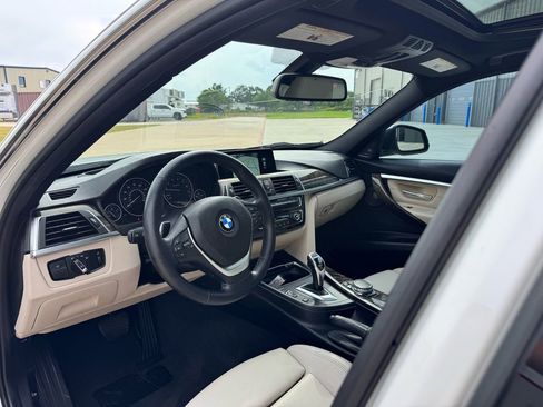 Used 2016 BMW 328i Sedan RWD image 11