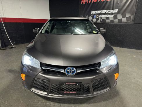Used 2016 Toyota Camry LE FWD image 7