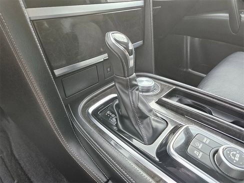 Used 2024 INFINITI QX80 Luxe image 27