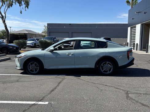 Used 2025 Kia K4 FWD image 5