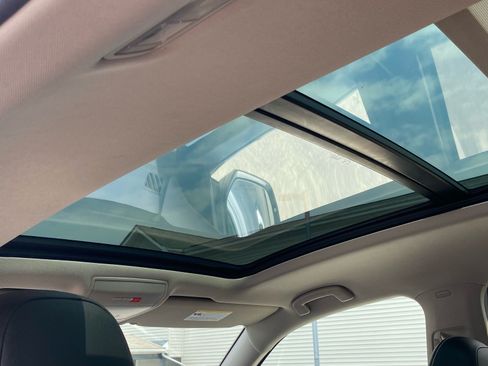 Used 2022 Volkswagen Atlas SE w/ Panoramic Sunroof Package AWD/4WD image 21