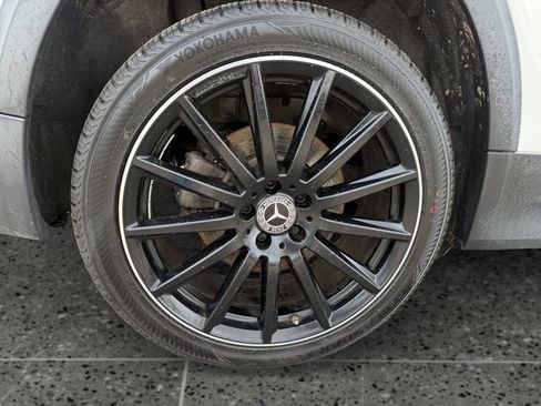Used 2021 Mercedes-Benz GLB 250 image 14