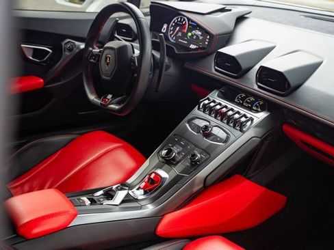 Used 2018 Lamborghini Huracan LP 580-2 image 39