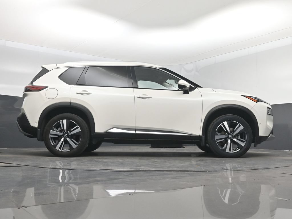 Used 2023 Nissan Rogue Platinum w/ Platinum Premium Package AWD/4WD image 16