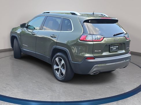 Used 2019 Jeep Cherokee Limited AWD/4WD image 7