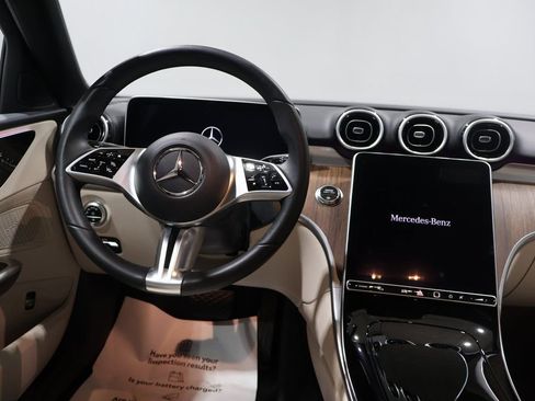 Used 2024 Mercedes-Benz C 300 4MATIC Sedan image 17