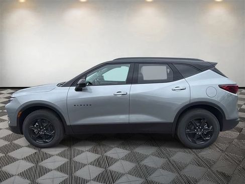New 2026 Chevrolet Blazer LT w/ Convenience Package FWD image 8