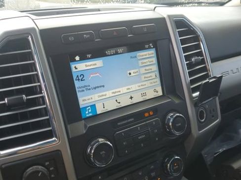 Used 2017 Ford F250 Lariat w/ Lariat Ultimate Package image 20