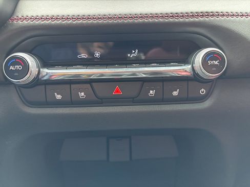 Used 2025 MAZDA CX-50 2.5 Hybrid w/ Weather Package image 19