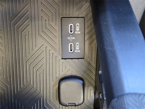 Used 2024 Toyota Tacoma TRD Off-Road image 28