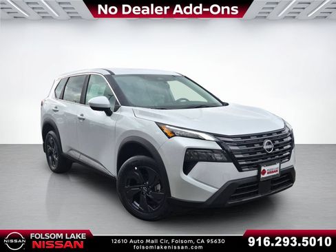 New 2026 Nissan Rogue SV FWD image 1
