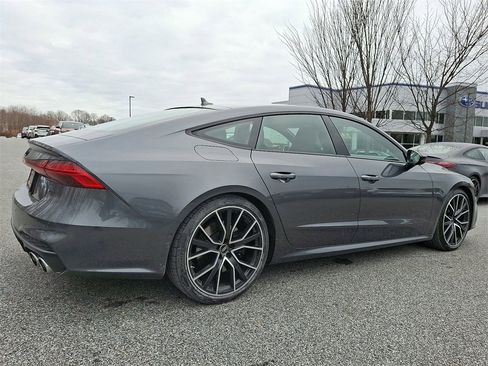Used 2022 Audi S7 Premium Plus w/ Black Optic Package image 5