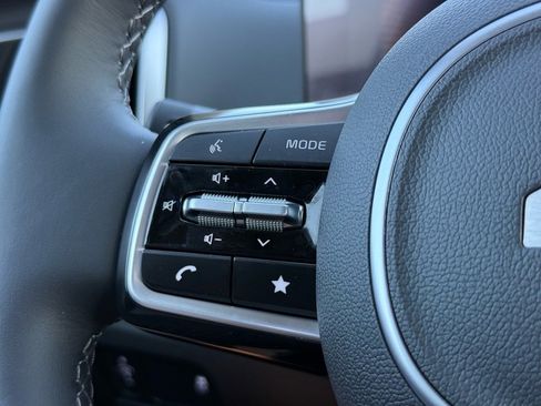 New 2025 Kia Sorento S image 20