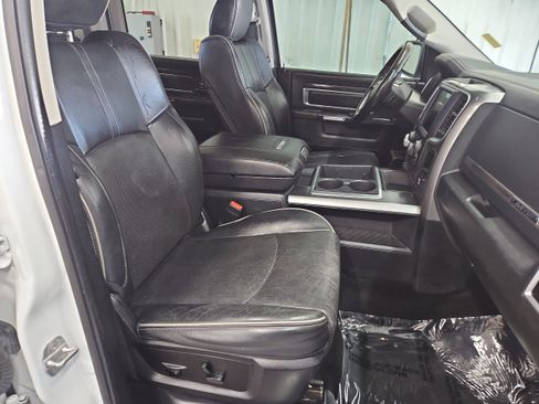 Used 2013 RAM 1500 Limited image 8
