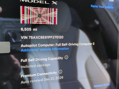 Used 2023 Tesla Model X Plaid image 42
