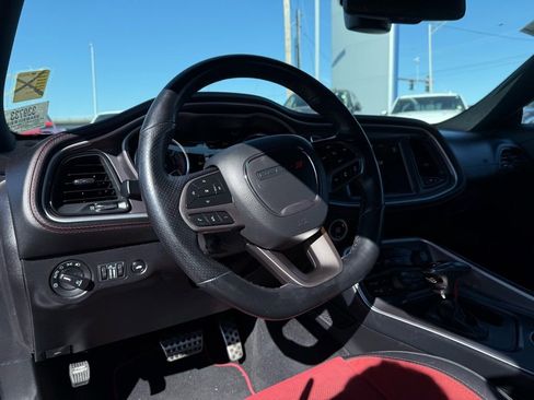 Used 2021 Dodge Challenger R/T w/ Plus Package image 11