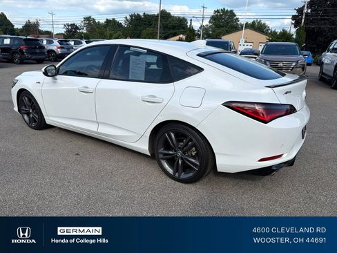 Used 2024 Acura Integra A-Spec FWD image 9