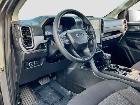 Used 2025 Ford Ranger XL RWD image 9