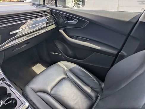 Used 2020 Audi Q7 3.0T Premium Plus AWD/4WD image 17