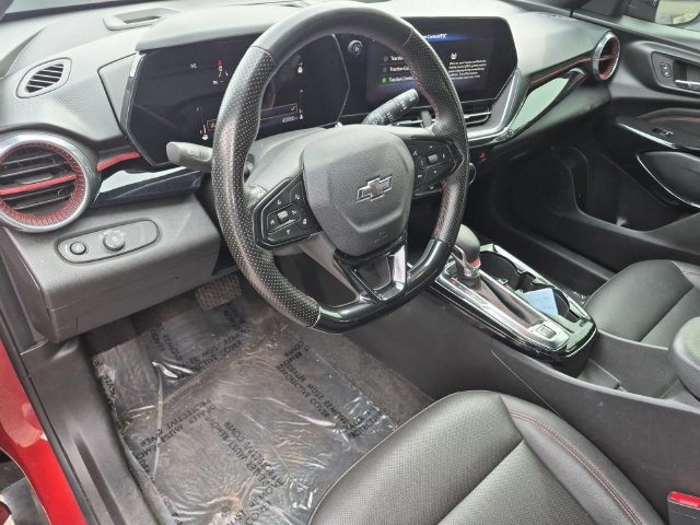 Used 2024 Chevrolet Trax RS w/ Driver Confidence Package FWD image 11