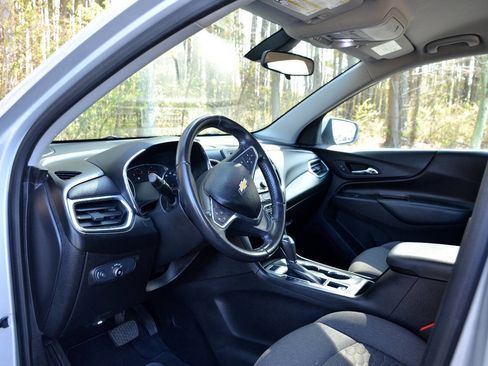 Used 2019 Chevrolet Equinox LT image 12
