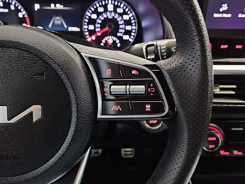 Used 2024 Kia Forte GT-Line image 17