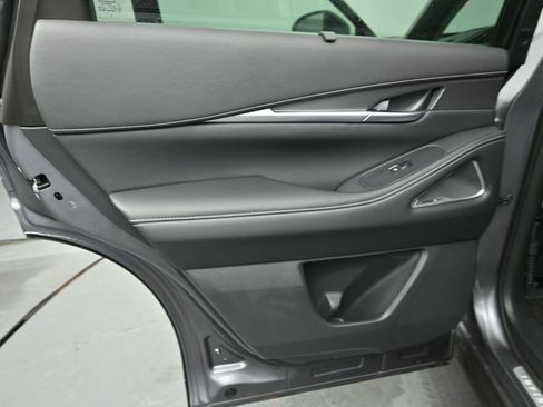 Certified 2025 INFINITI QX60 Luxe image 22