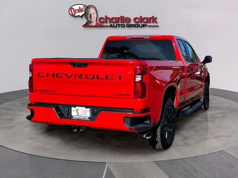 Used 2026 Chevrolet Silverado 1500 Custom w/ Turbomax Blackout Package RWD image 5