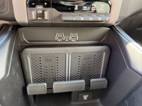New 2025 RAM 2500 Big Horn AWD/4WD image 28