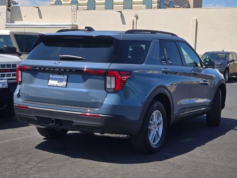 New 2026 Ford Explorer Active AWD/4WD image 4