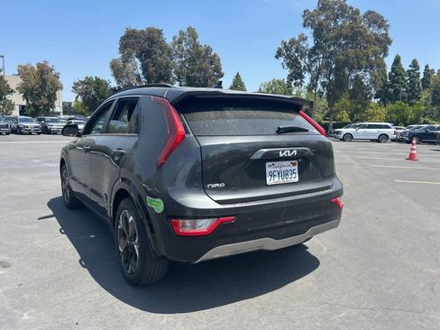 Used 2023 Kia Niro Wind FWD image 4