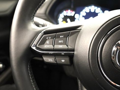 Used 2021 MAZDA CX-5 Signature image 26