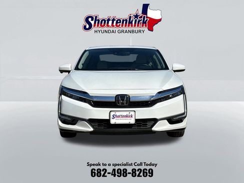 Used 2018 Honda Clarity Touring image 2