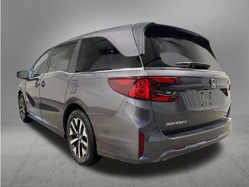 New 2026 Honda Odyssey EX-L image 3