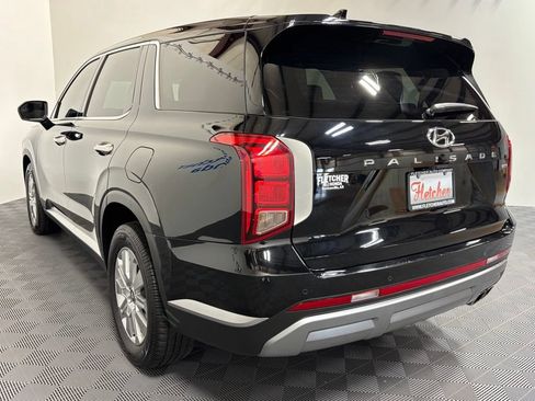 Used 2023 Hyundai Palisade SE AWD/4WD image 4