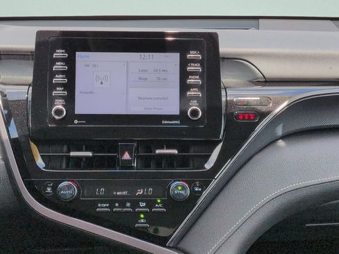 Used 2023 Toyota Camry SE w/ Convenience Package FWD image 14