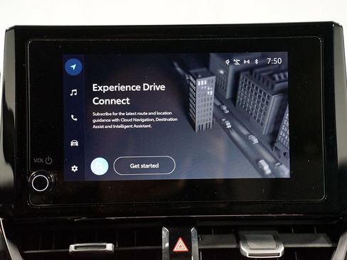 Certified 2025 Toyota Corolla Cross AWD Hybrid image 18
