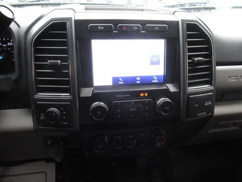 Used 2022 Ford F350 XLT w/ XLT Value Package AWD/4WD image 23