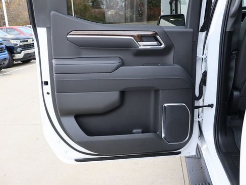 New 2026 GMC Sierra 1500 Elevation w/ Elevation Premium Package AWD/4WD image 28