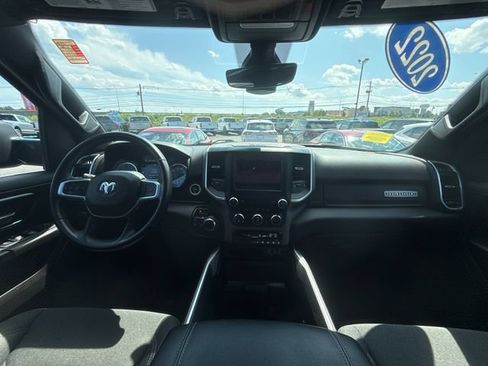 Used 2022 RAM 1500 Big Horn w/ Night Edition AWD/4WD image 19